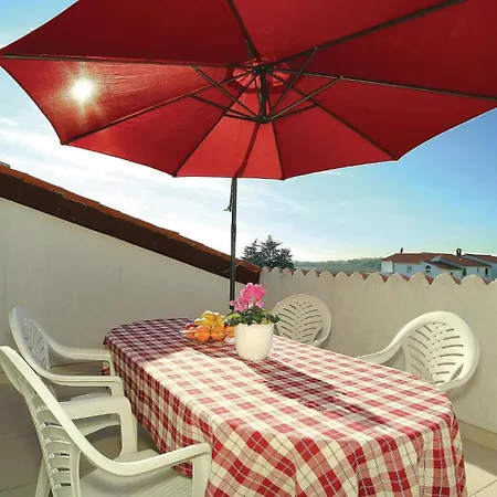 Апартаменти 3 Bedroom Gorgeous In *