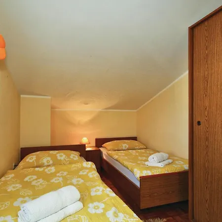 3 Bedroom In アパート *